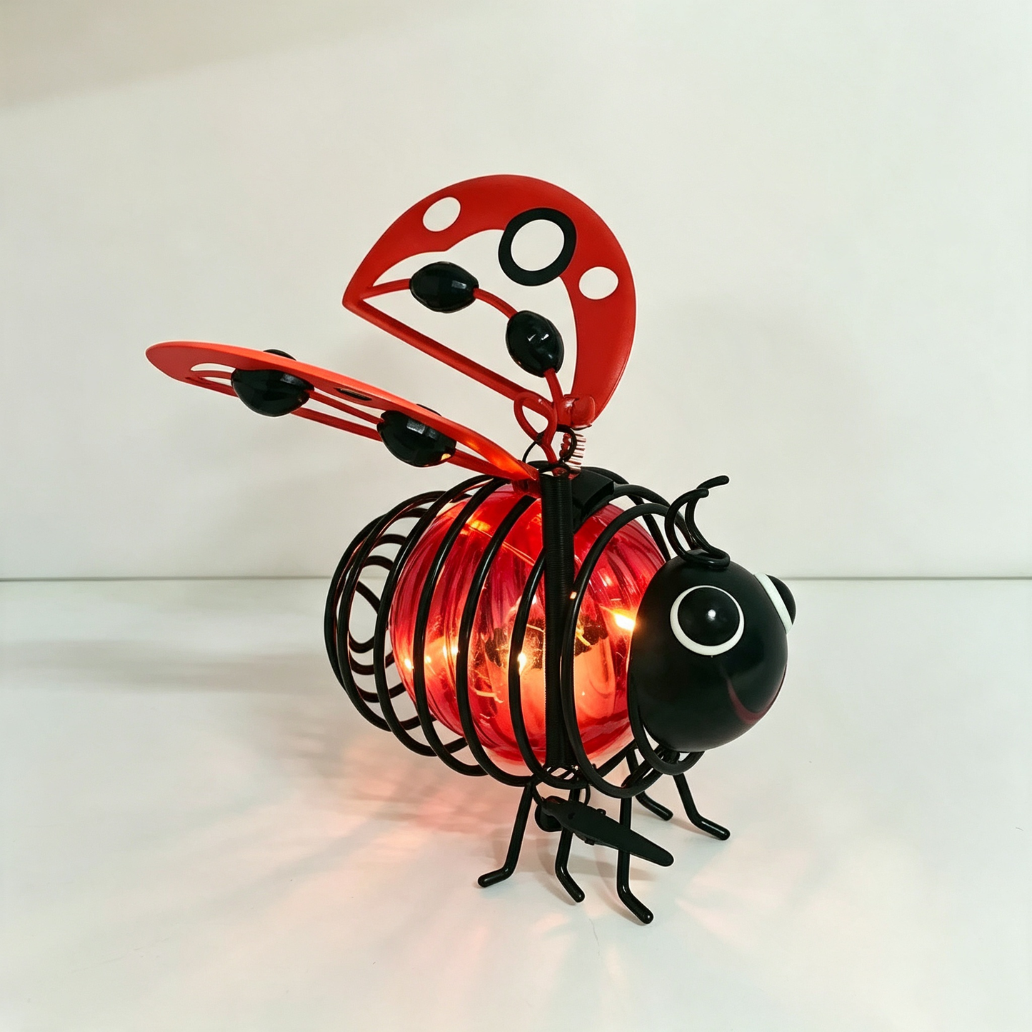 π₯ Limited-Time 50% OFF | Hanging Solar Bee Light β Warm Amber Glow for Garden Nights πβ¨