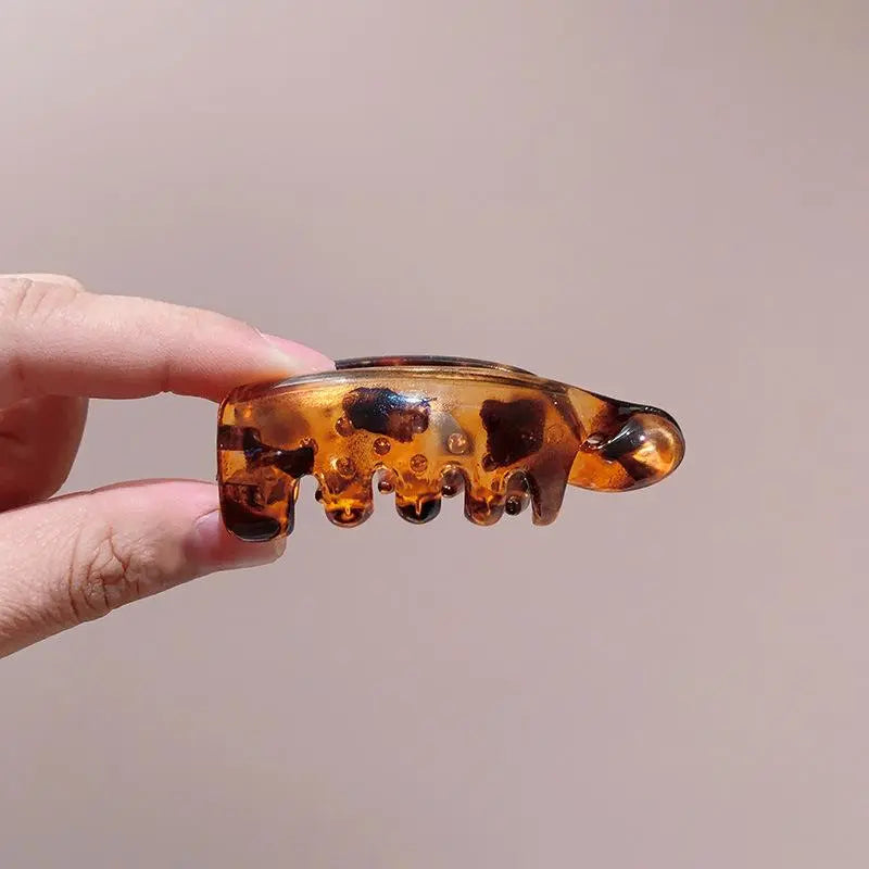🔥 Hot Sale 50% OFF | 🎀 Mini Non-Slip Banana Hair Clips | Lightweight Grip for Thin & Fine Hair (4PCS)
