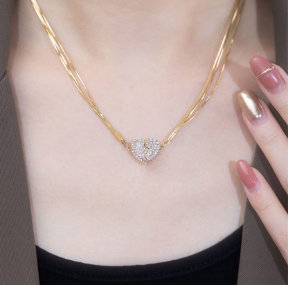 🔥💕 Magnetic Heart Necklace✨ Stylish Love-Inspired Statement Jewelry