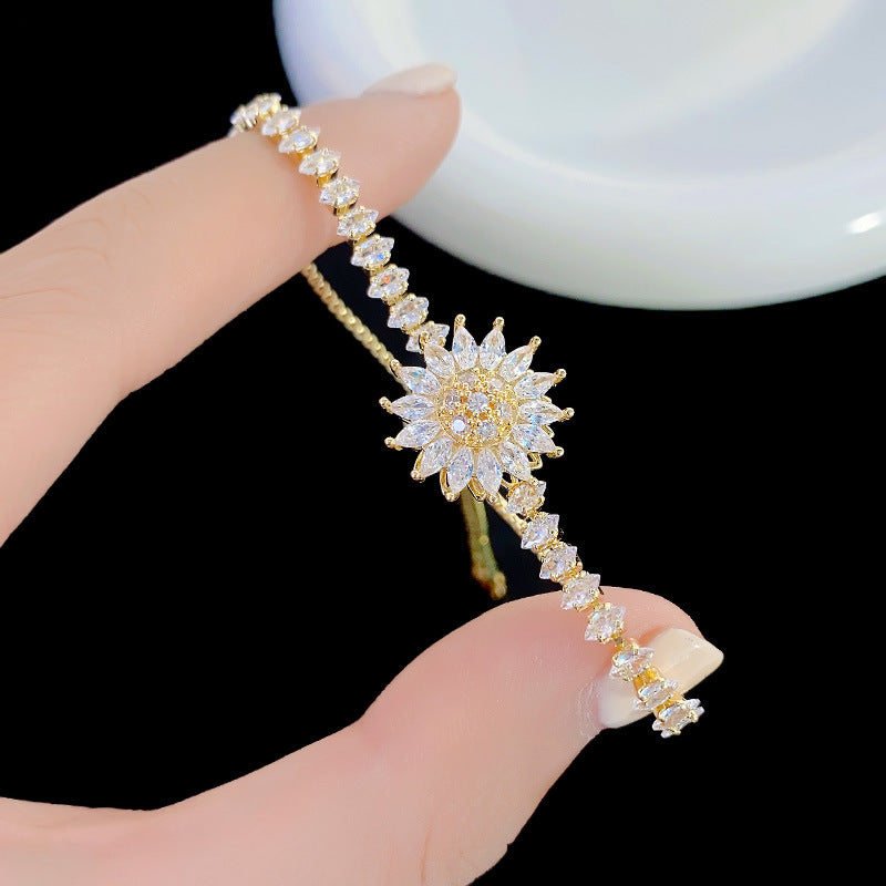 🌻💎 Chic Sunflower Bracelet – Adjustable, Sparkling & Perfect for Any Occasion