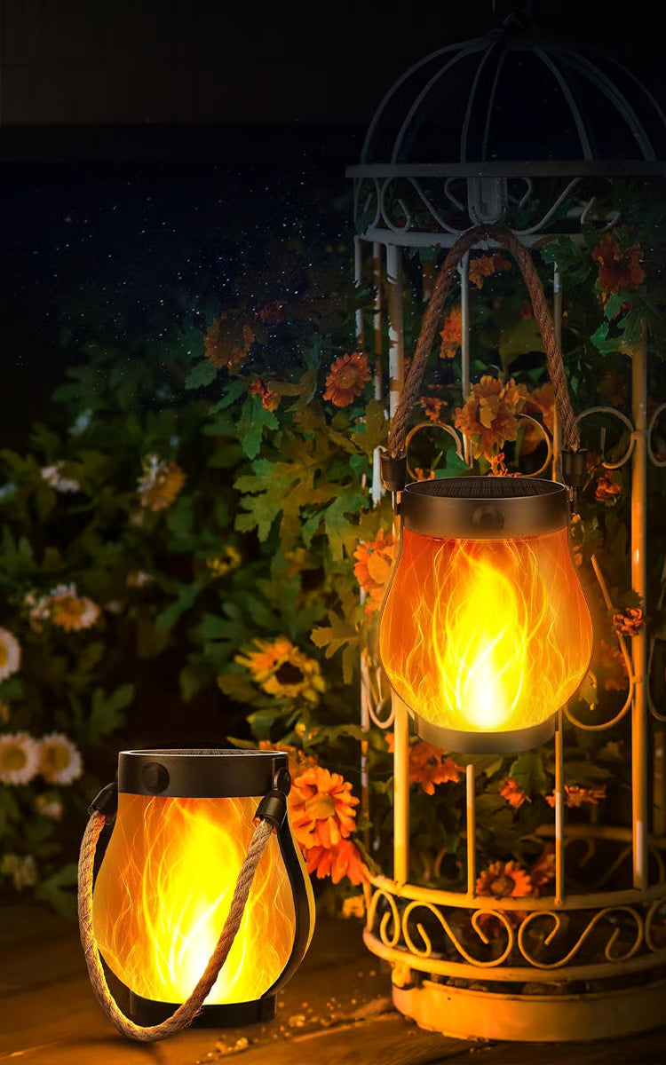 🔥 Get Ready for Cozy Outdoor Nights – Solar Flickering Flame Camp Light 💡✨
