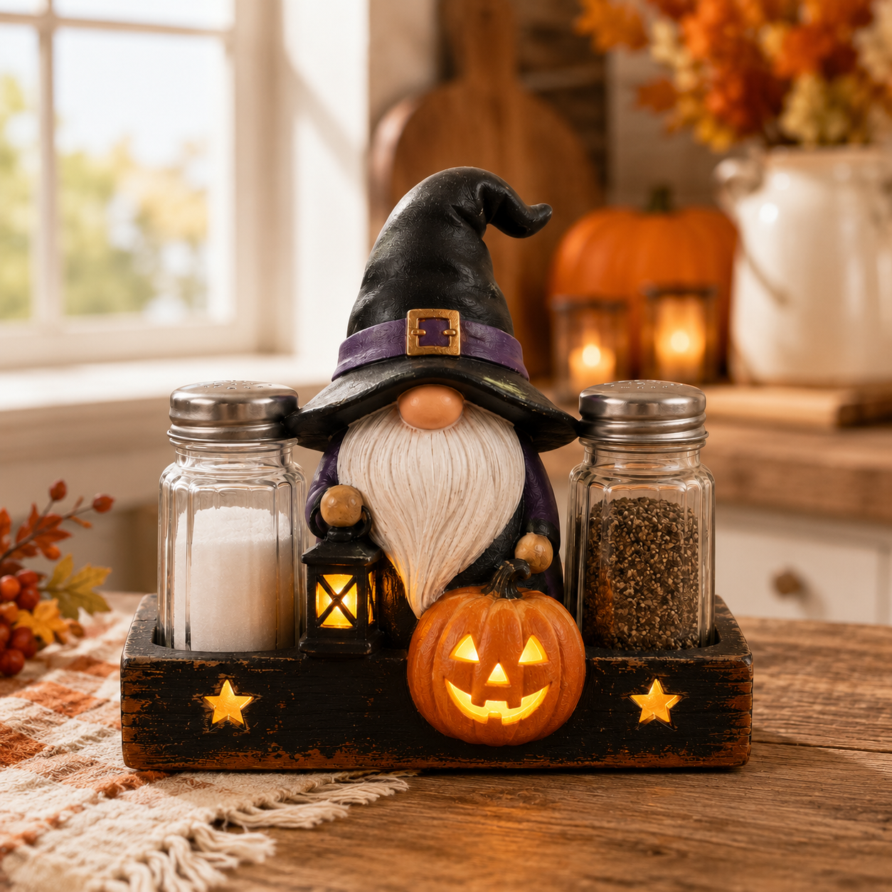 🎃 Glowing Halloween Gnome Salt & Pepper Holder Set – Includes 2 Glass Shakers