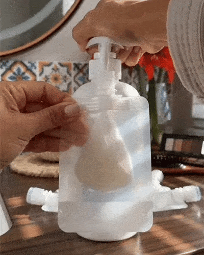 🔥Last Day 50% Off ✨Portable Travel Fluid Dispensing Packing Bag🏷️
