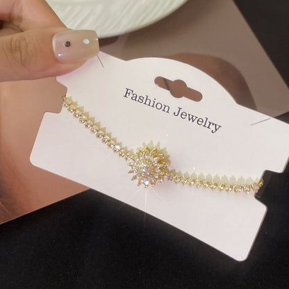 🌻💎 Chic Sunflower Bracelet – Adjustable, Sparkling & Perfect for Any Occasion