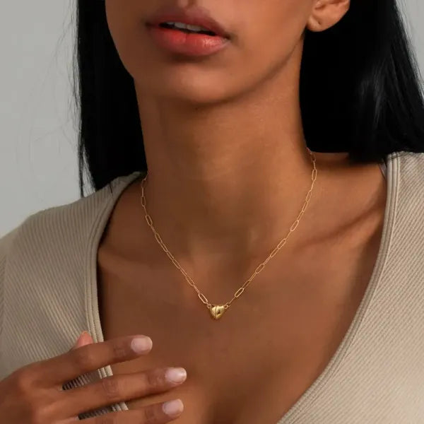 🌹❤️ Magnetic Heart Necklace — Elegant Stainless Steel Statement Jewelry