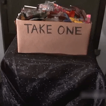 🙈2025 Surprise Prank Monkey Toy