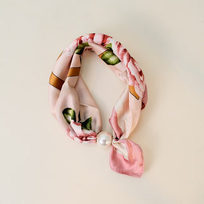 🧣 Effortless Glamour: Pop-On Pearl Necklace Scarf ✨