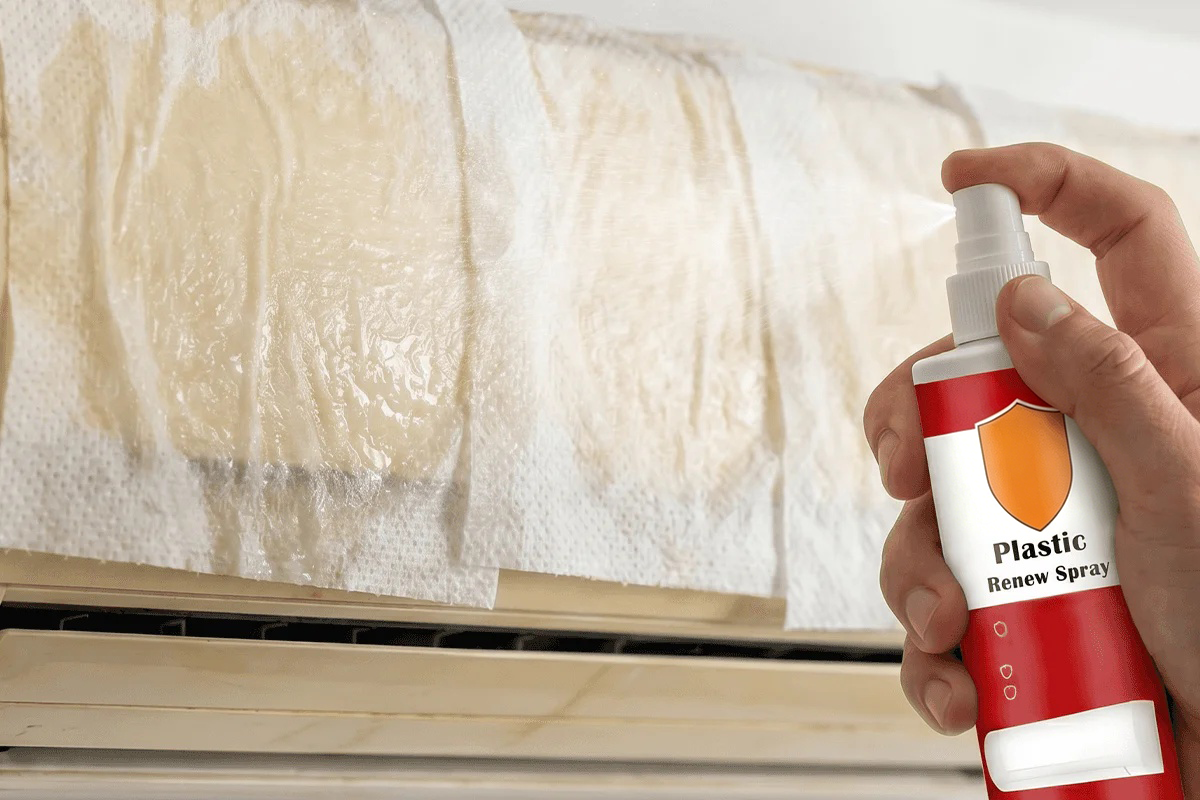 🚗 Best-Selling🖤 Plastic Restorer Spray — Bring Back Original Shine Instantly