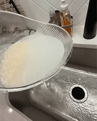 🔥Buy 2 Get 1 Free! 2-in-1 Kitchen Rinse Strainer Bowl with Handle💦