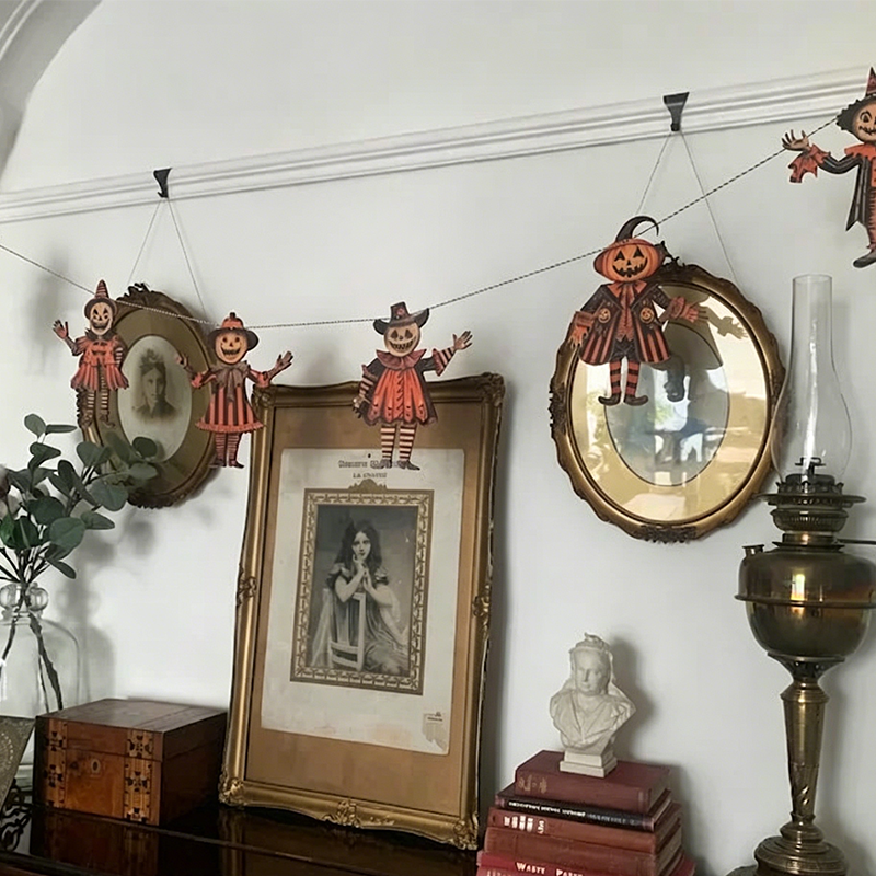 🎃 Vintage Halloween Pumpkin Character Garland – Retro Spooky Hanging Decor 👻